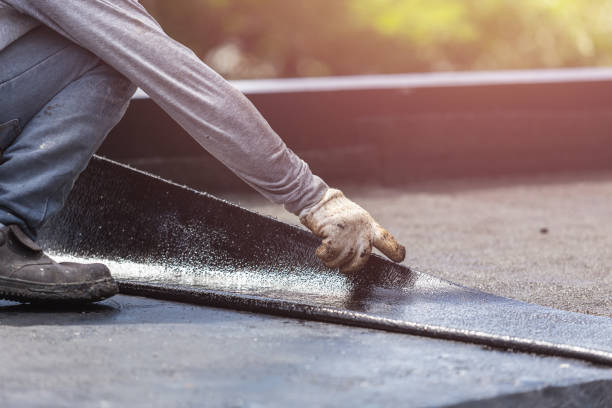 Professional Foundation Crack Repair technician working in South Rockwood, MI